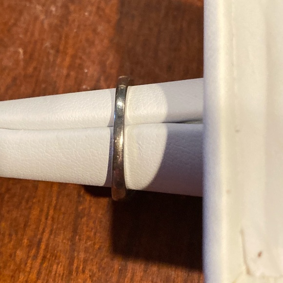 NWOT MARQUISE AQUAMARINE SET IN 925 SILVER. SZ 7.5 - Picture 4 of 6